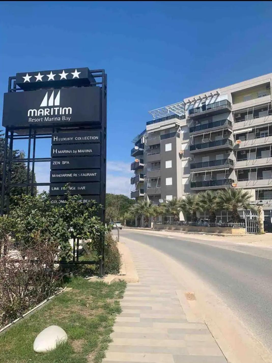Bay Inn Apartment Sea Front Vlore Bagian luar foto